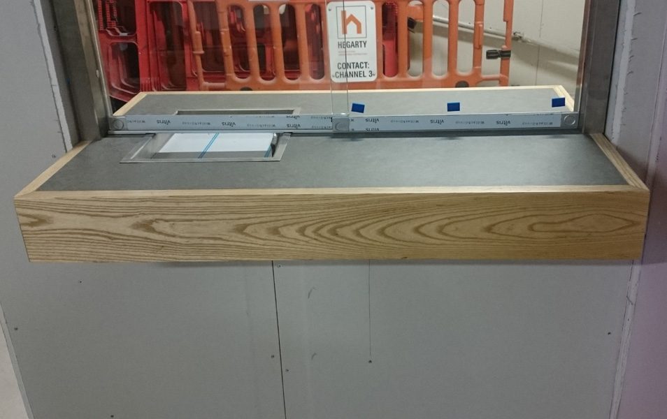 Cashpoint transaction window 42