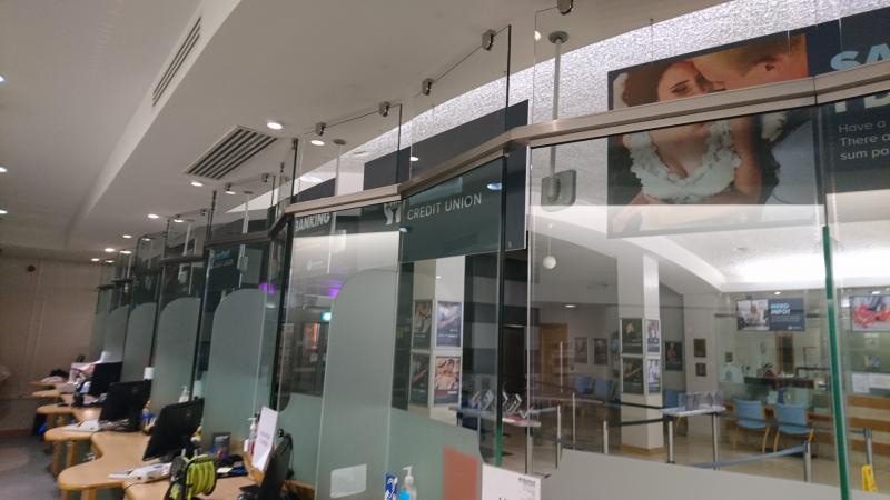 Glazed screens 23 new