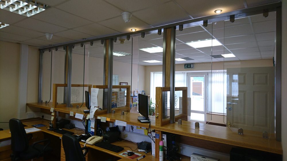 Glazed security screens 21