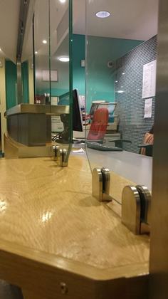 Metalworx glazed security screen 10