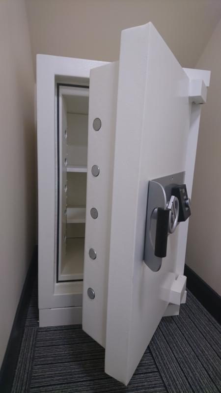 Safes 6