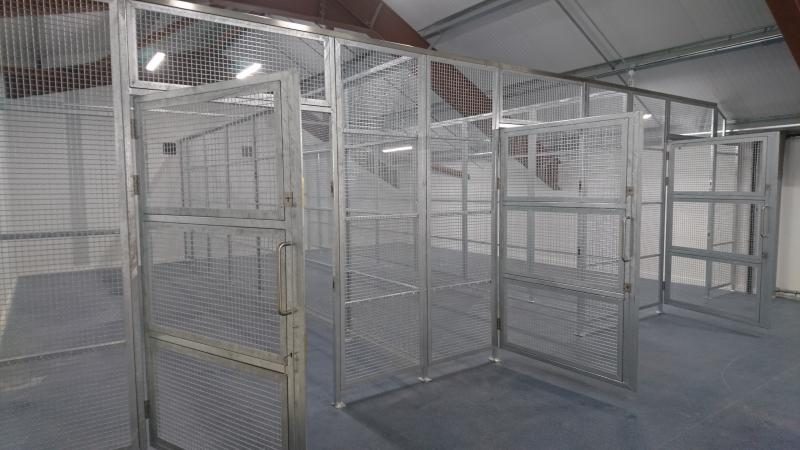 Secure cage units 4