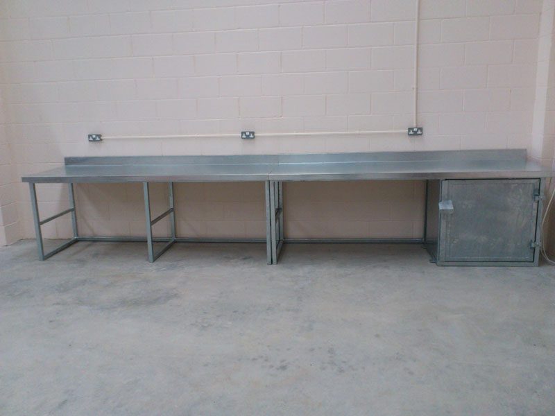 Metalworx secure cage unit 08