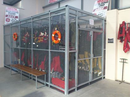 Metalworx secure cage unit 04