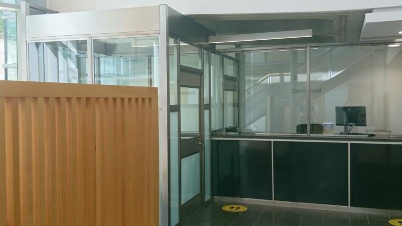 Secure meeting lobby 66