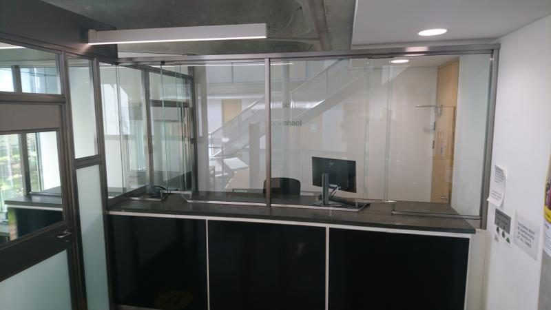 Secure meeting lobby 39