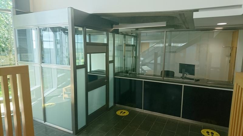 Secure meeting lobby 38