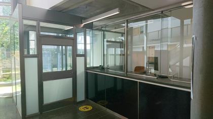 Secure meeting lobby 41