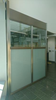 Secure meeting lobby 37