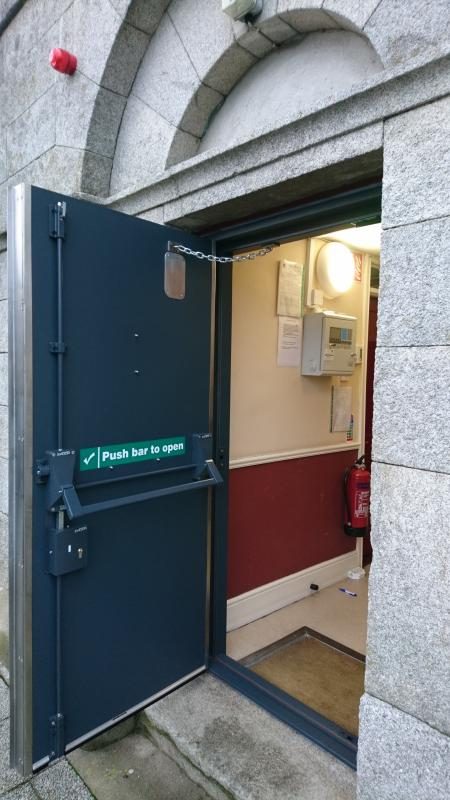 Secuirty doors with special architectural requirements 2